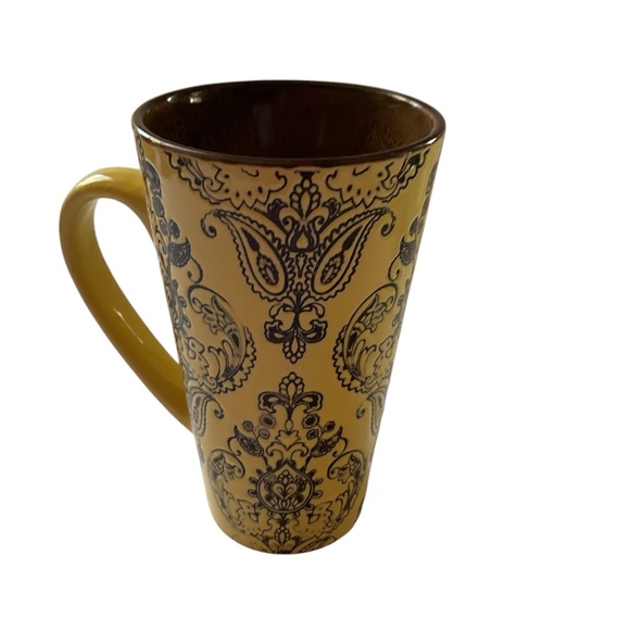 Elegant Blue and Yellow Paisley Mugs - Picture 3 of 5